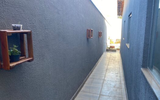 Vende-se essa Linda Casa de 04 quartos com Piscina no Bairro Cidade Satélite São Luiz