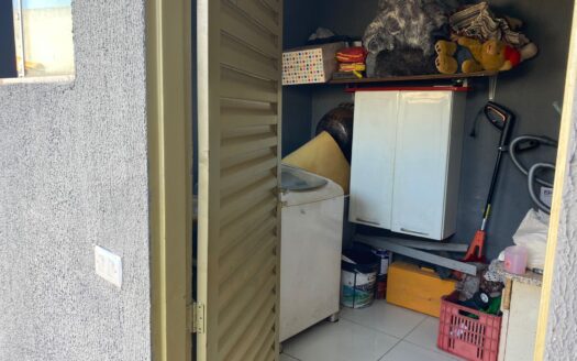 Vende-se essa Linda Casa de 04 quartos com Piscina no Bairro Cidade Satélite São Luiz