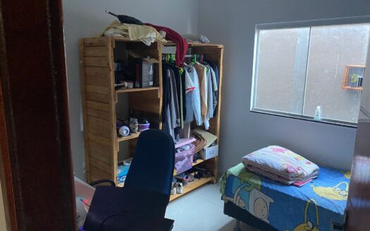 Vende-se essa Linda Casa de 04 quartos com Piscina no Bairro Cidade Satélite São Luiz