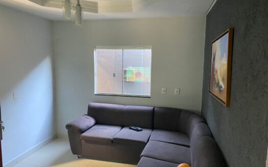 Vende-se essa Linda Casa de 04 quartos com Piscina no Bairro Cidade Satélite São Luiz