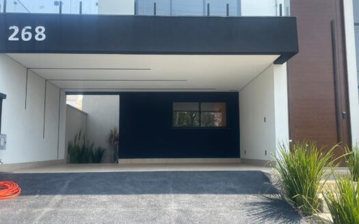 Sobrado novo nunca Habitado no Jardins Barcelona.