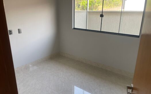 Sobrado novo nunca Habitado no Jardins Barcelona.
