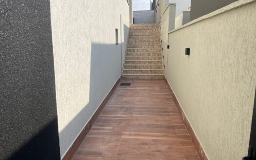 Sobrado novo nunca Habitado no Jardins Barcelona.