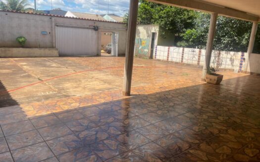 Linda casa a venda em Terezopólis- GO a 500 Metros aproximadamente do Grupo vale do amanhecer.