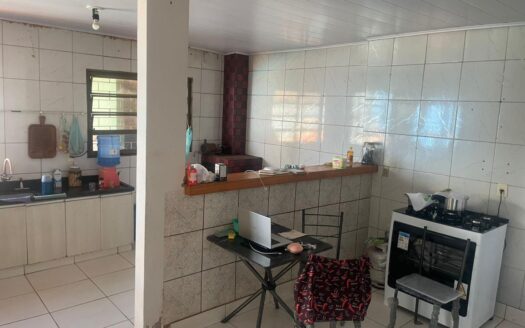 Linda casa a venda em Terezopólis- GO a 500 Metros aproximadamente do Grupo vale do amanhecer.