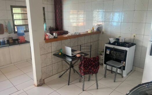 Linda casa a venda em Terezopólis- GO a 500 Metros aproximadamente do Grupo vale do amanhecer.