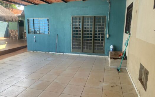 Linda casa a venda em Terezopólis- GO a 500 Metros aproximadamente do Grupo vale do amanhecer.