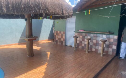 Linda casa a venda em Terezopólis- GO a 500 Metros aproximadamente do Grupo vale do amanhecer.