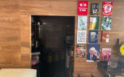 Casa no Jardim Mariliza 03 quartos com piscina.